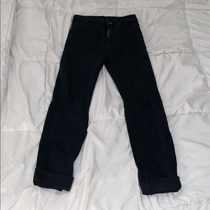 High Rise Ripped Black Mom Jean